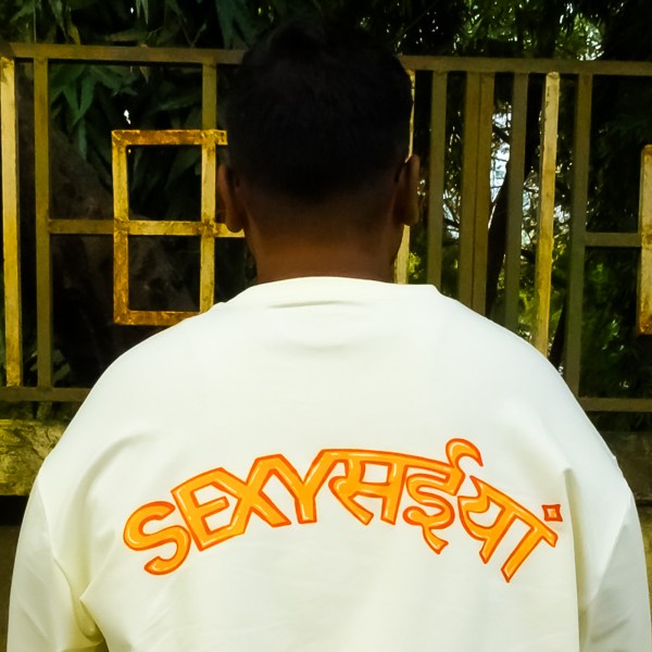 sexy-saiyaan-back